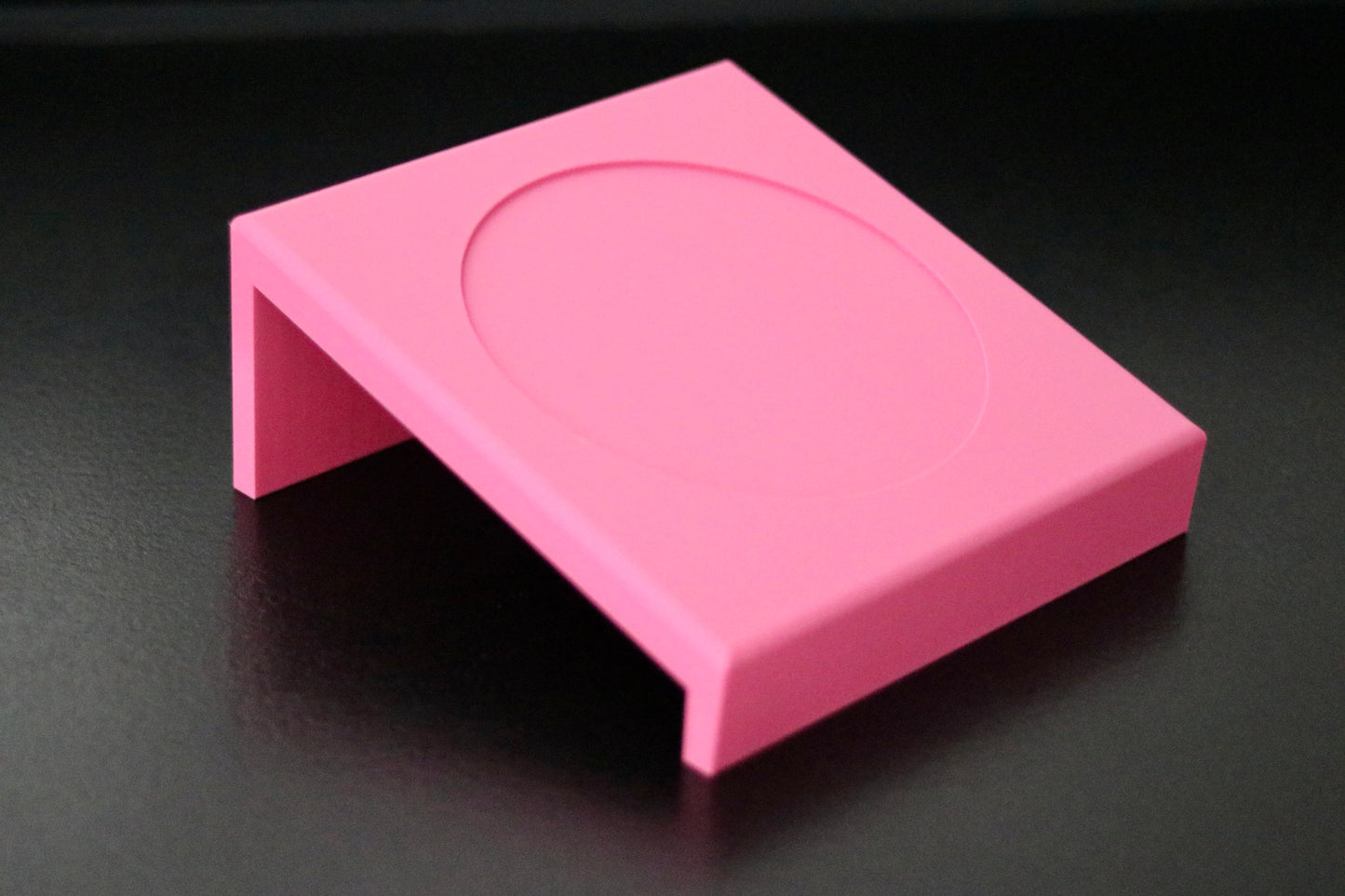 Ergonomische Napferhöhung Pop of Color - Genuss mit Neigung (Geneigt)