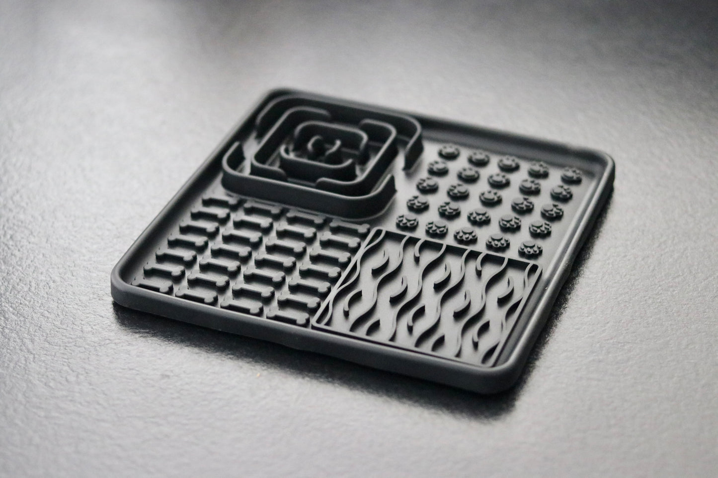 Weihnachtsbox „Pfötchenzauber“ – Das liebevollste Geschenk für dich und deinen Stubentiger